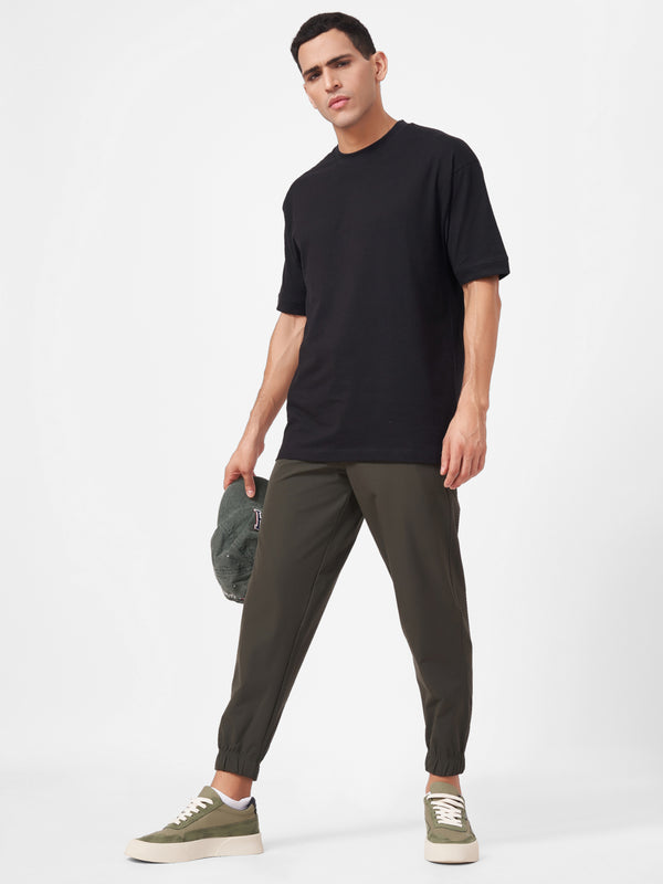Black Solid T shirt And Dark Brown Jogger